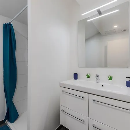 Aux Portes De Bordeaux Le Loft Samba Mindurguest Apartment Begles
